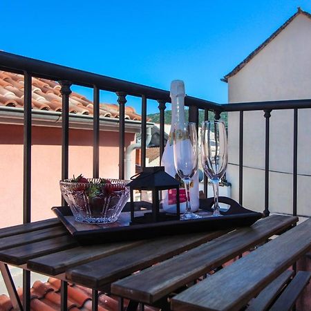 Ghetto Appartement Primošten Buitenkant foto